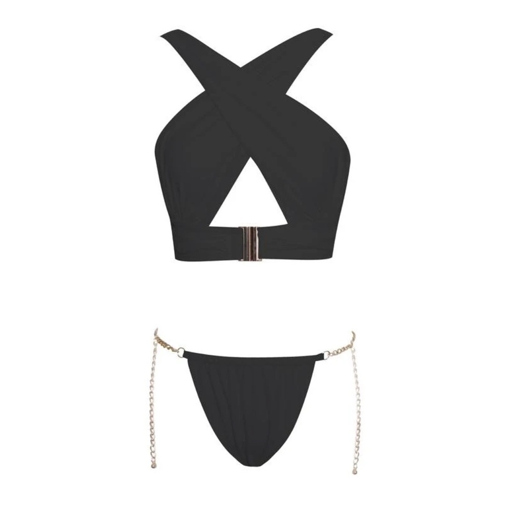 Black crossover top and bottom with gold chain